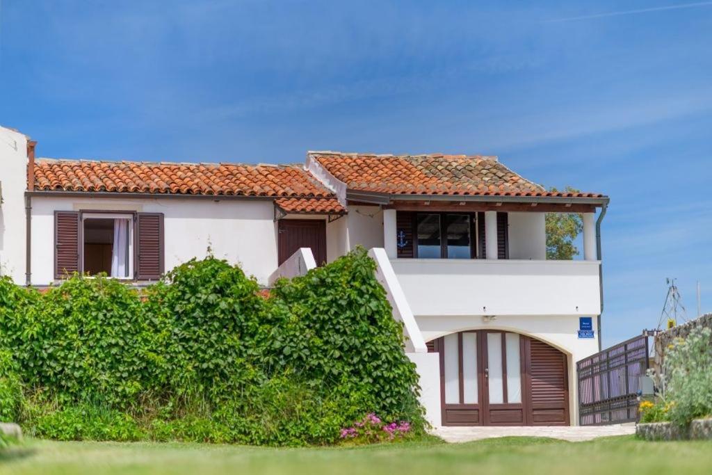 Apartments By The Sea Nerezine, Losinj - 7963 Exterior foto